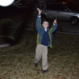 Spreading reindeer food