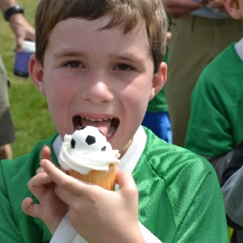 Soccer cupcakes