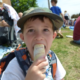 Push-pop at end of school picnic