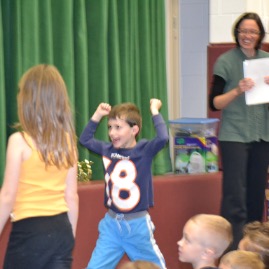 Teddy wins a science fair ribbon!