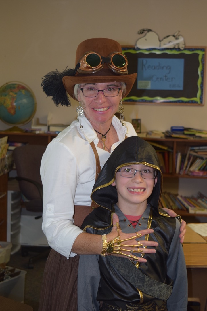 Steampunktress and son