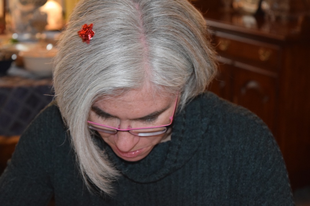 Tiny bow