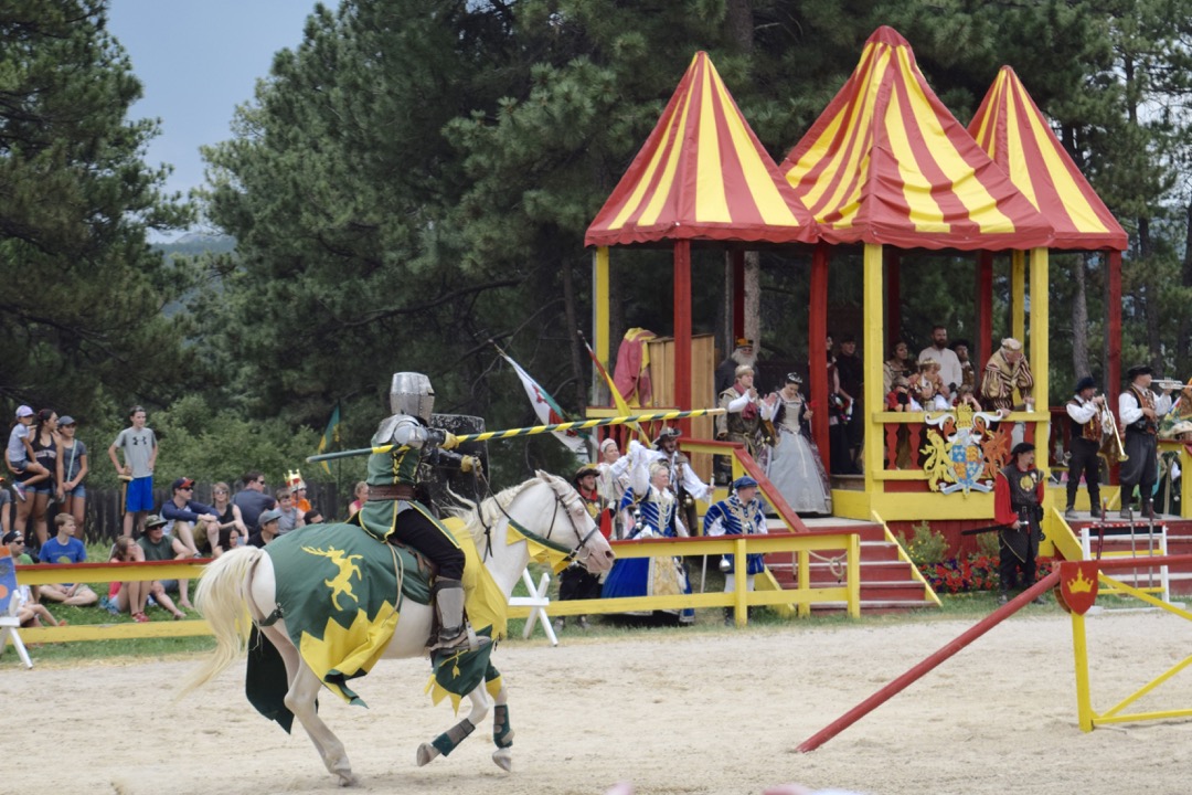 A knight astride