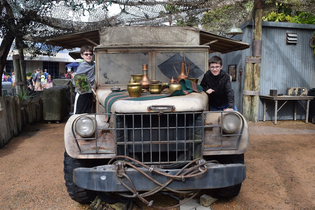 Hop on, Indy!