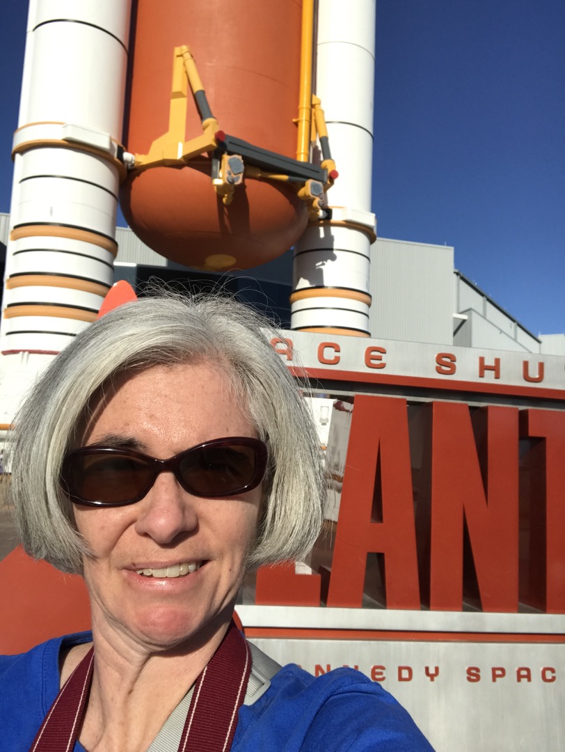 Shuttle tank selfie