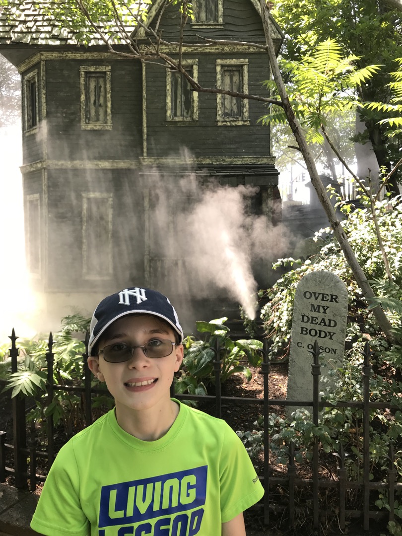 Spooky house on the Adventure Cove course