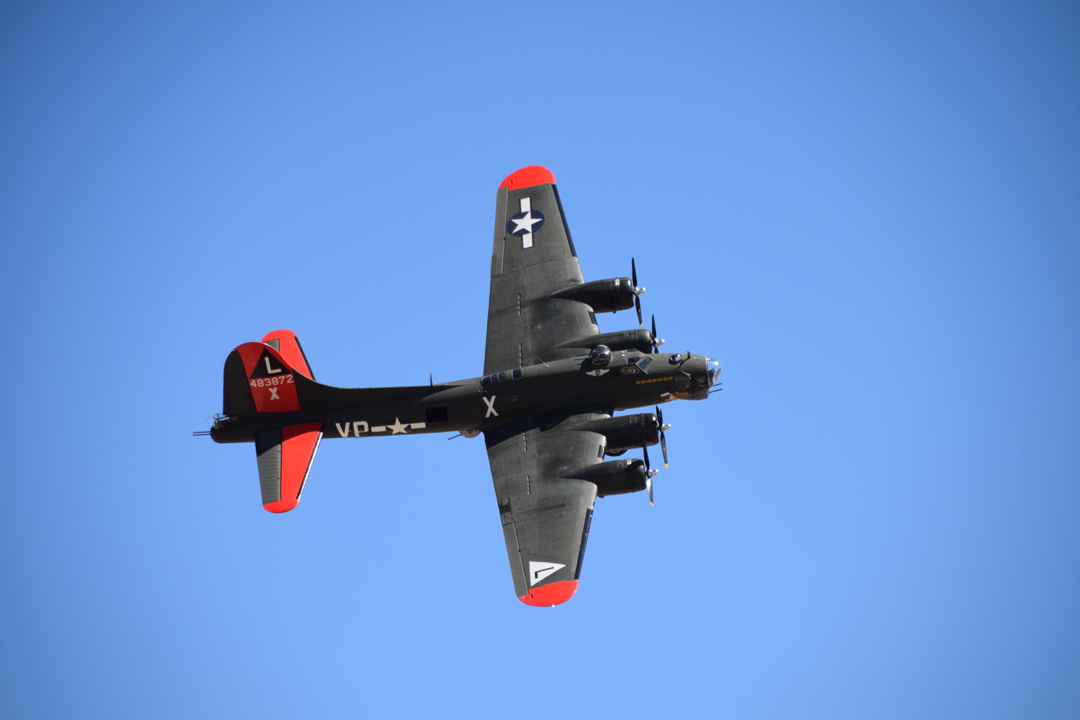 B-17 turns to the crowd
