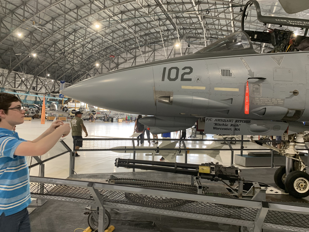 Tim likes planes