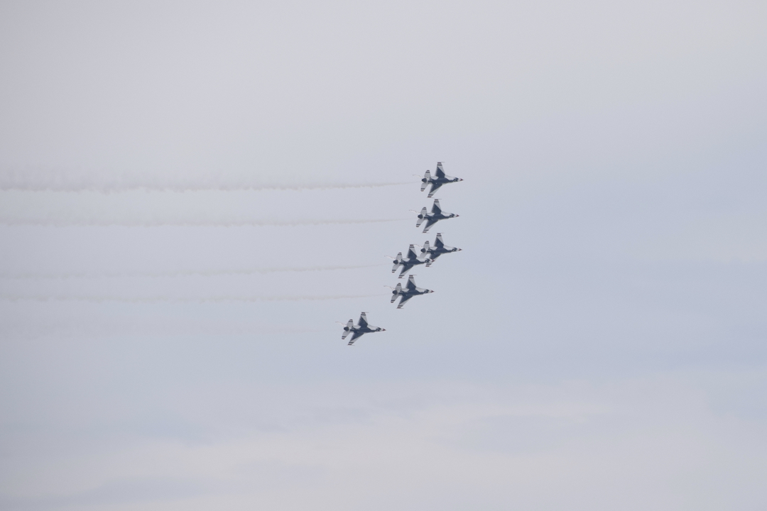 Thunderbirds first pass over Longmont to salute COVID healthcare workers