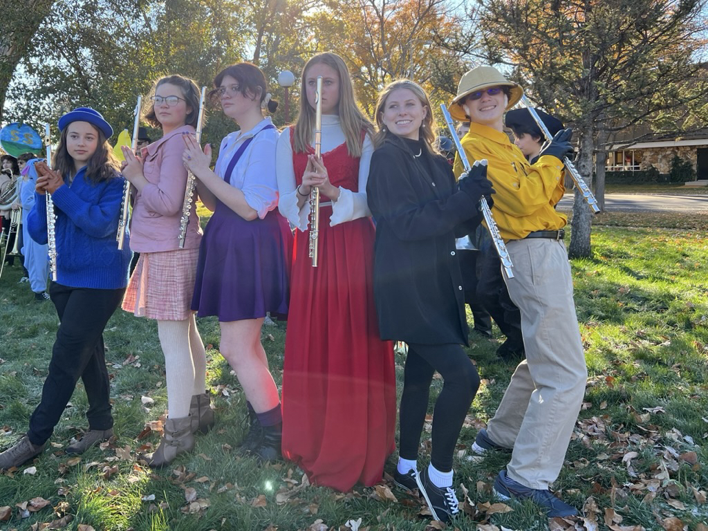 Charlie's Angels pose