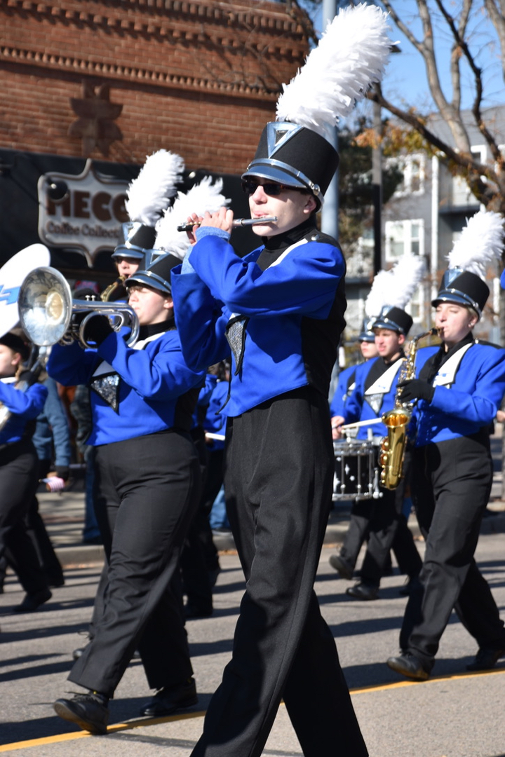 Veteran's Day parade with piccolo