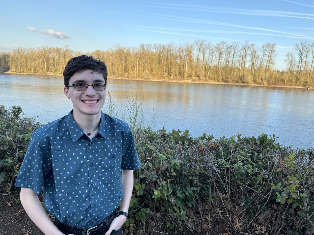 Chillin' by the Willamette