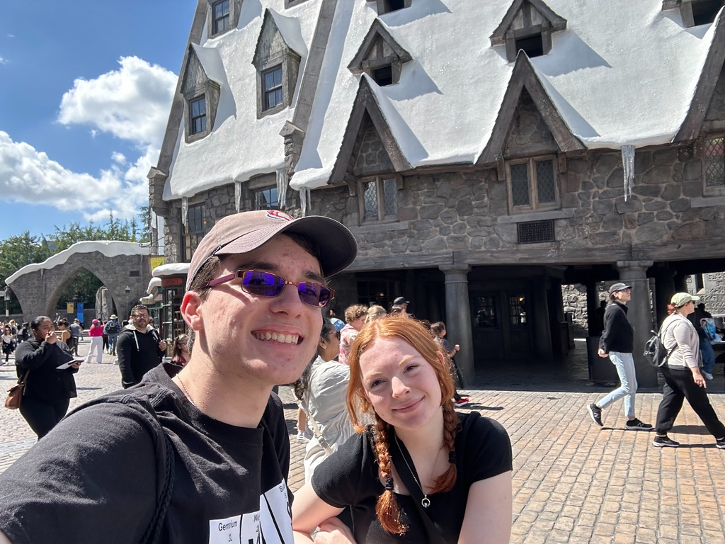 Ted in Hogsmeade