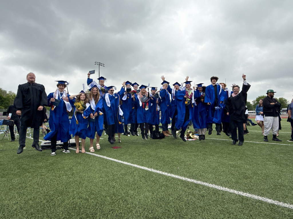 Band seniors jump