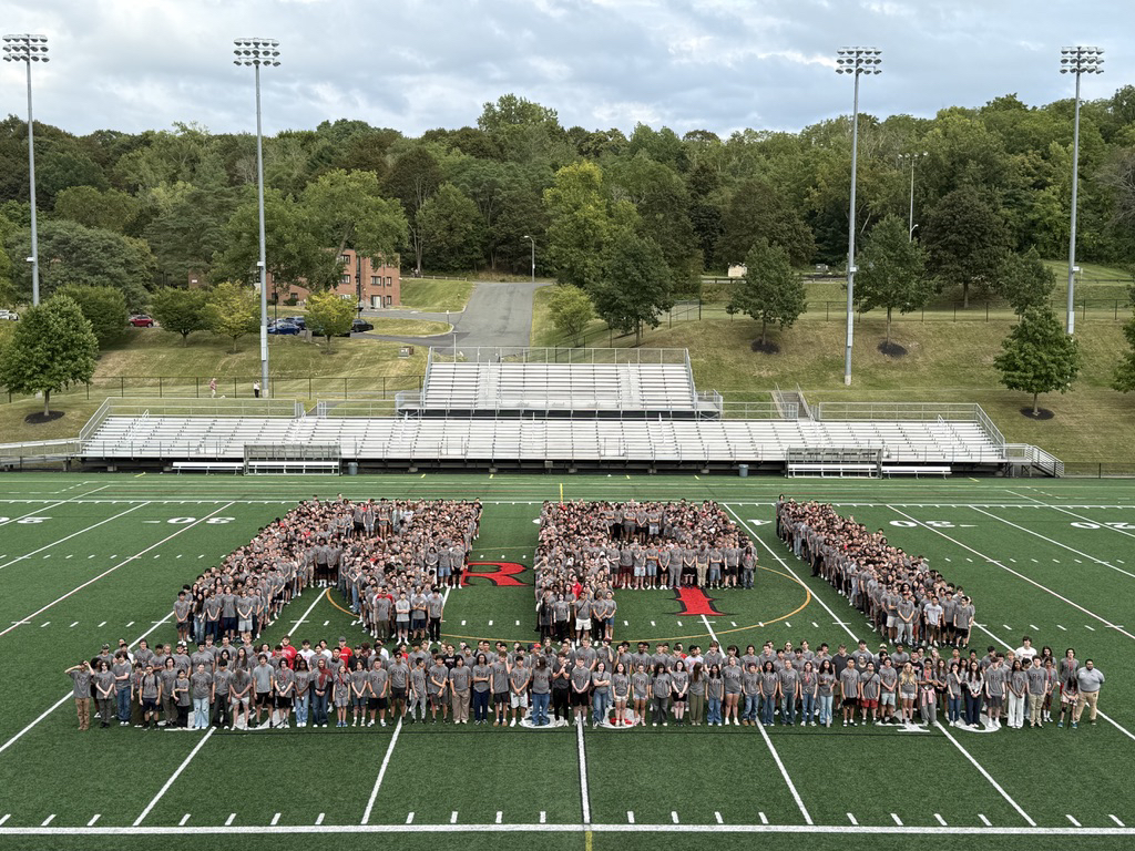 1400 first-year students spell out RPI
